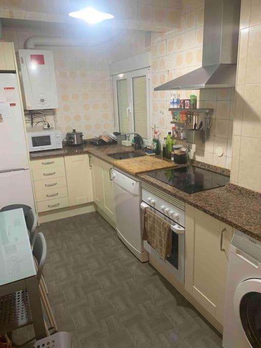 Apartamento Barato En Santander - Junto Al Barrio Pesquero Bagian luar foto